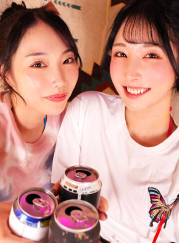 品番：kiwvr00890 【VR】【8K】野外フェス二日目の深夜…俺のテントで宿無しのW爆乳ビキニ痴女が汗だくで何発もザーメン搾取してきた