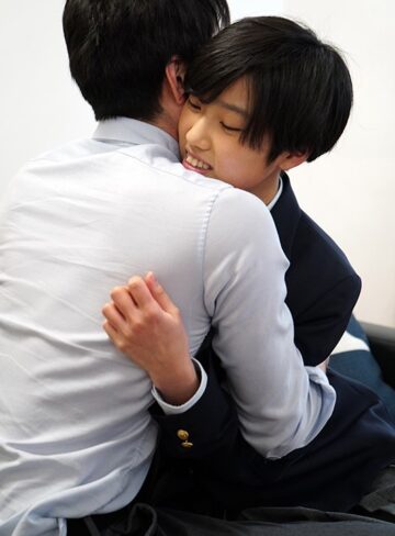 品番：1piyo00069 ボーイッシュ再び！（これぞ）天然早漏イクイク女子校生。～ひよこ史上もっとも敏感なあの子が最後にもう一度だけ出演してくれました。巨根・ぶっかけ・イラマ・3Pで痙攣無限大にイキ狂う！！～