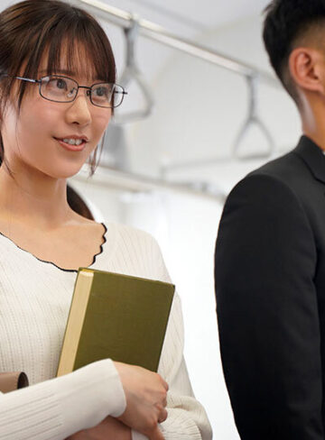 品番：ipzz00749 毎朝電車の端の席で読書をしている清楚美人お姉さんがM男を痴女って弄ぶ特殊性癖の持ち主だったなんて… 愛才りあ