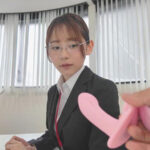 品番：1sdjs00382 SOD女子社員人事部2年目与田ひかげが悶絶ガマン業務に挑戦！未来の後輩が見守る中で責められ会社説明会！