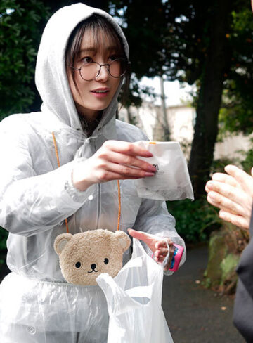 品番：hmn00599 過去に好きな人から振られた引きこもり喪女ニートが数年ぶりに男の勃起チ●ポを見たらリア充時代の抑えられた性欲が爆発！！汗だく唾液ドバドバベロキスで誘惑し何度も何度も中出しセックスを愉しんだ。 美谷朱音